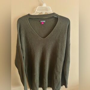 Hunter green tunic sweater